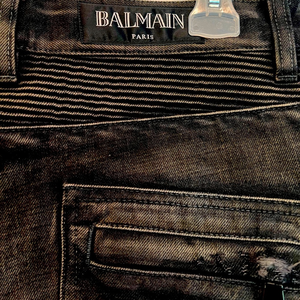 *30% Off* All Men’s Jeans (Balmain Jeans. Made In Paris 🇫🇷 )